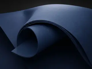 Ilustração de papel azul-marinho com acabamento fosco.